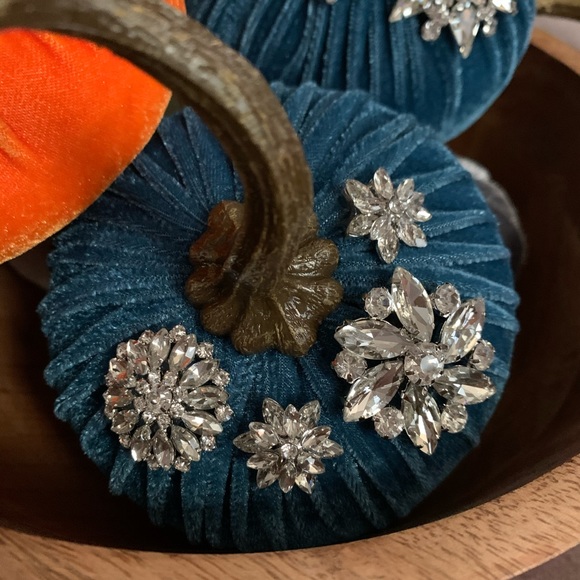 PUMPKINS - Picture 2 of 3